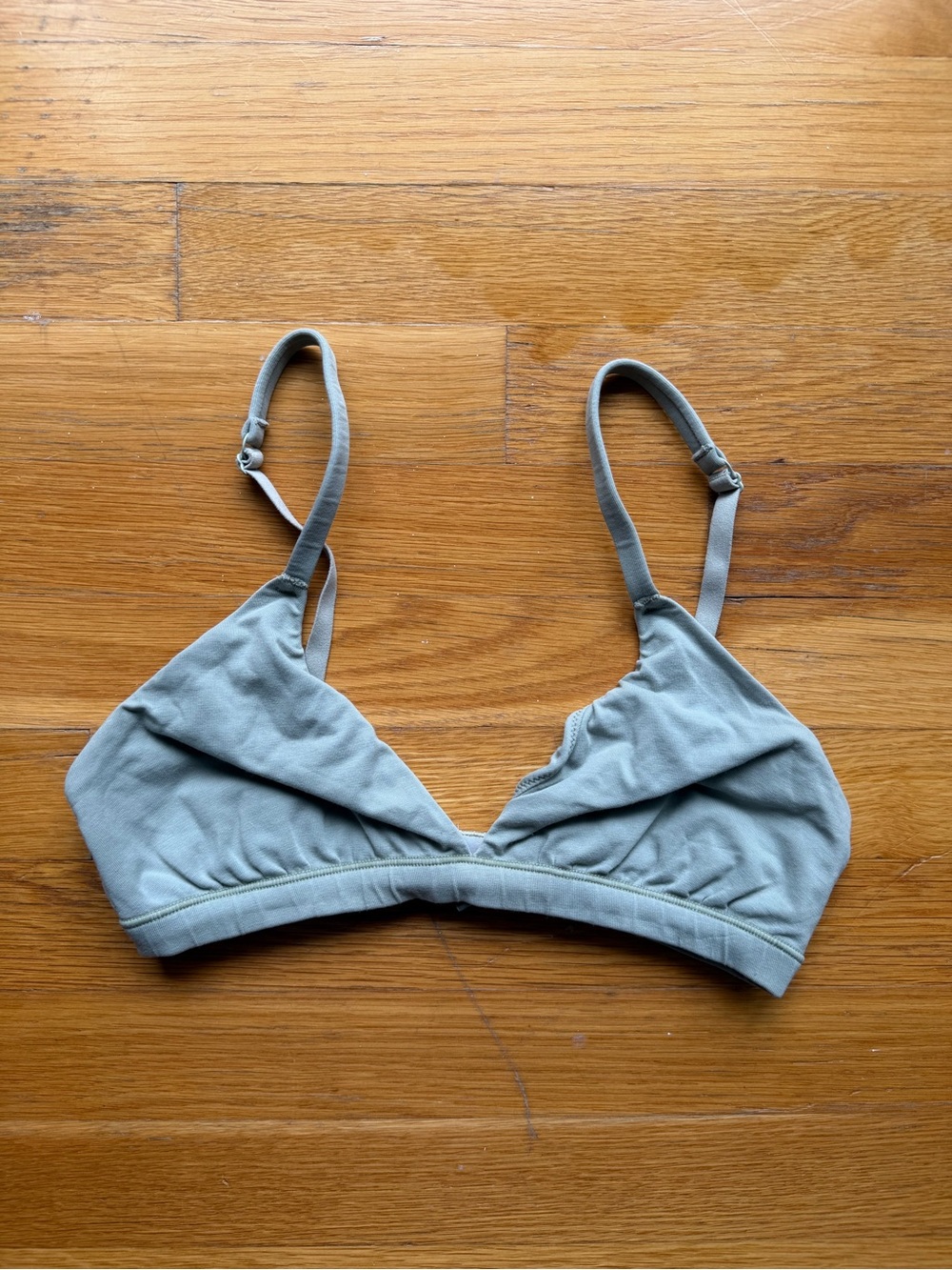 SKIMS Sage Green Triangle Bralette – Size Medium